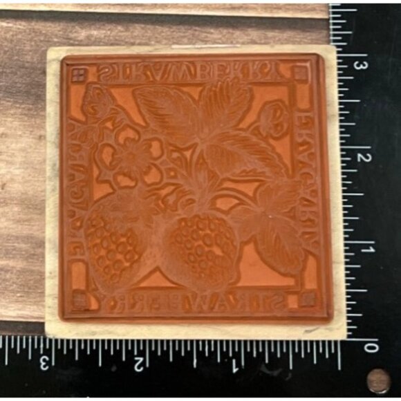 PSX Wood Mounted Rubber Stamp Strawberry Fragaria Design G-1301 Botanical - Picture 2 of 4